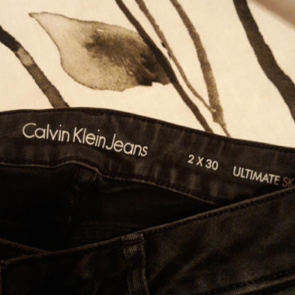 Black Calvin Klein jeans